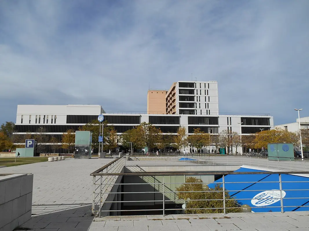 Edificio del Hospital Parc Taulí de Sabadell (Sabadell)