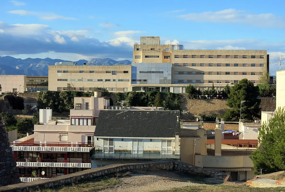 Edificio del Hospital de Tortosa Verge de la Cinta (Tortosa)
